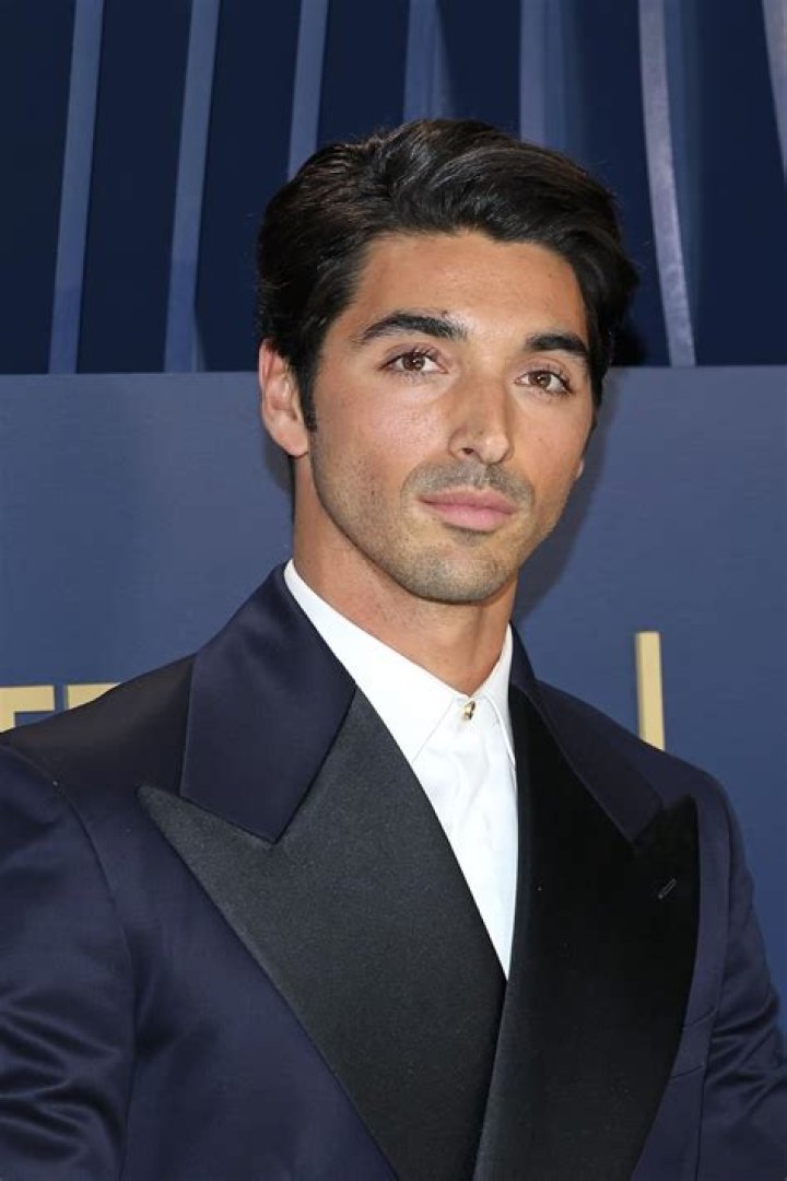 Bio, Net Worth, Height, Girlfriend, Career Of Taylor Zakhar Perez