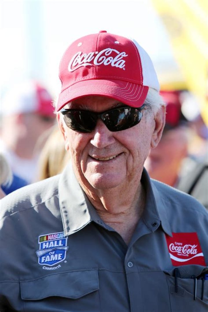 Bobby Allison Net Worth