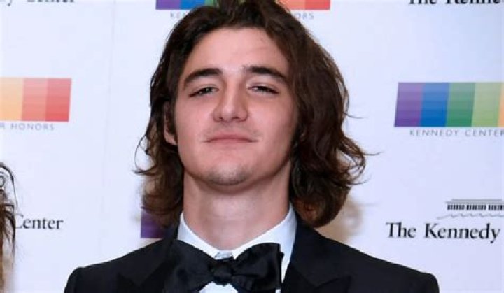 Deacon Frey Wikipedia Bio And Age How Old Is He? Illness And Health Update
