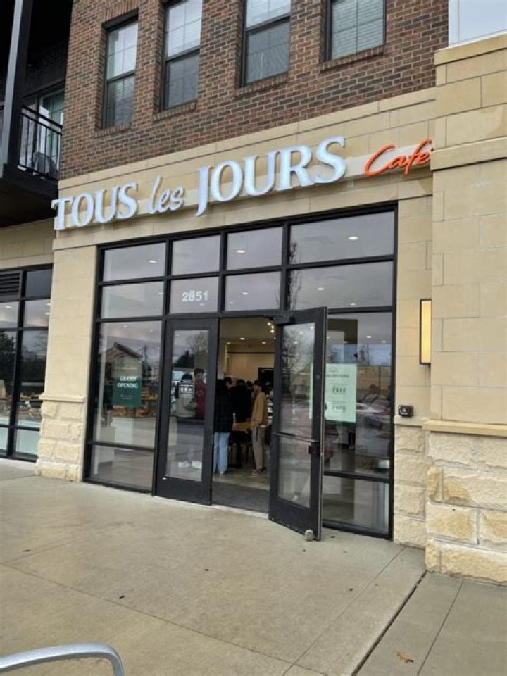 Exploring "Tous Les Jours Columbus"