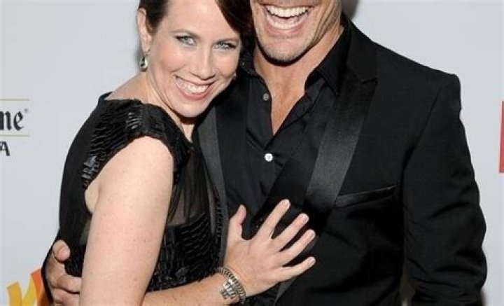 How Much is Jamie Deklin Worth? ·