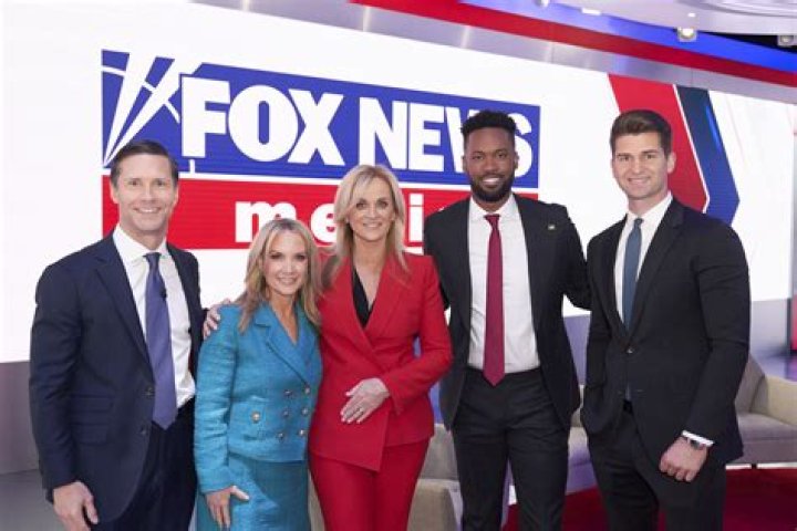 Is FOX 13 News Anchor Married? Family ·