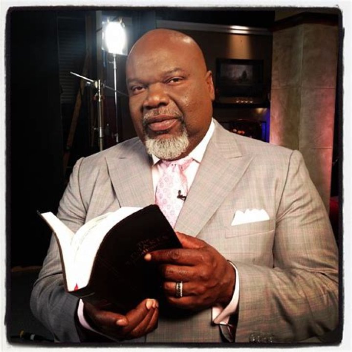 Is TD Jakes Still Alive? Uncovering the Truth