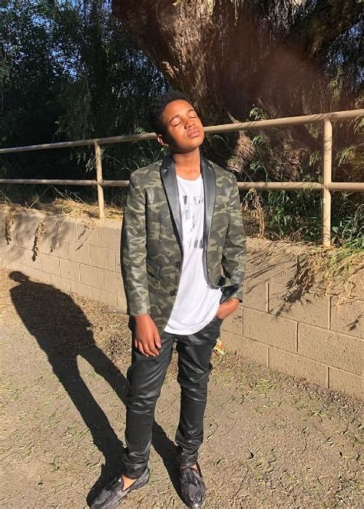 Issac Ryan Brown Height, Weight, Net Worth, Age, Birthday, Wikipedia, Who, Nationality, Biography ·