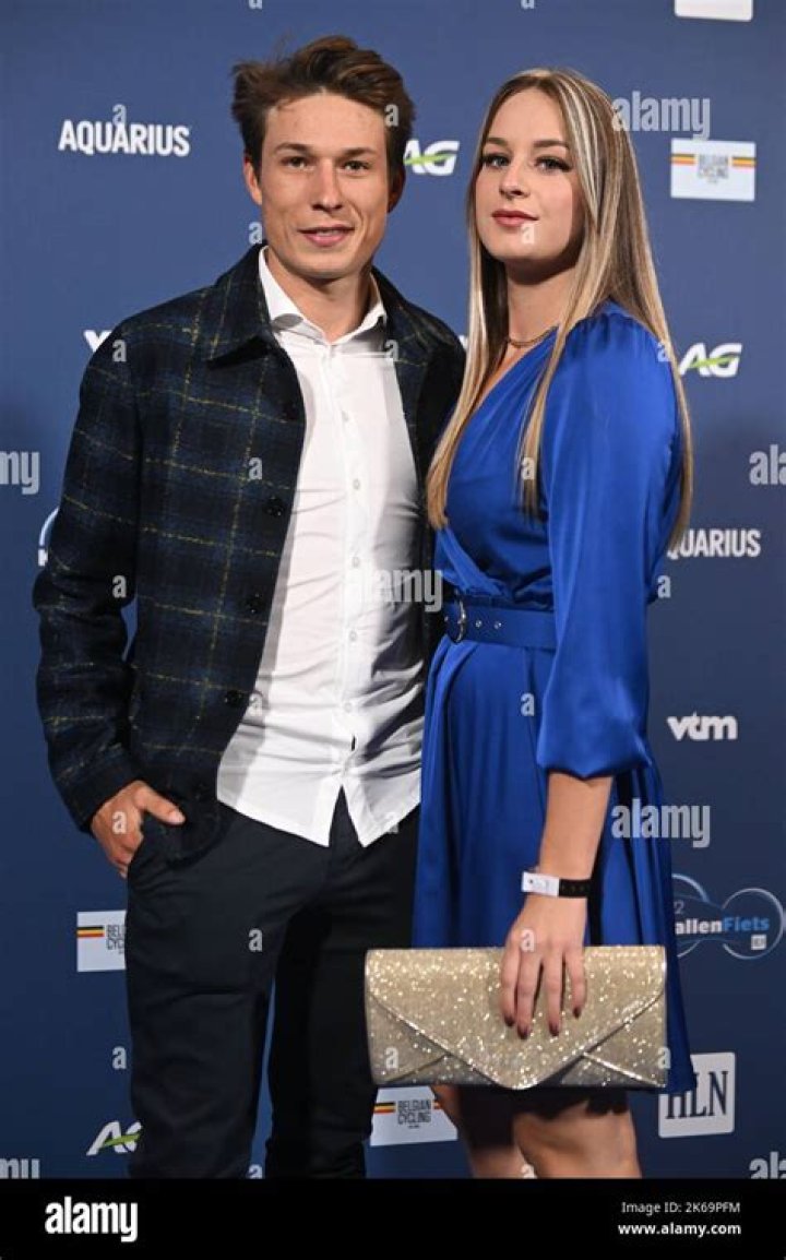Jasper Philipsen Girlfriend Melanie Peetermans Wikipedia ·
