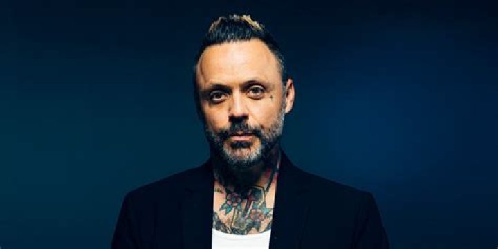Justin Furstenfeld ·