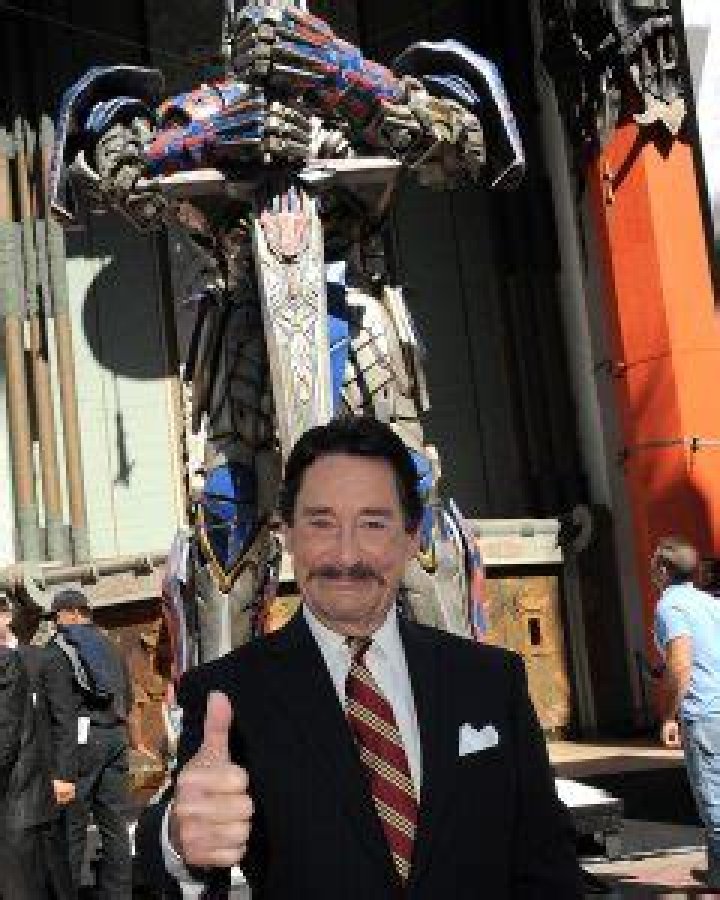Larry Cullen: Who is Peter Cullen’s brother?