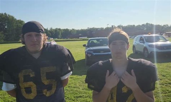 Maplewood Student Dies at Football Game