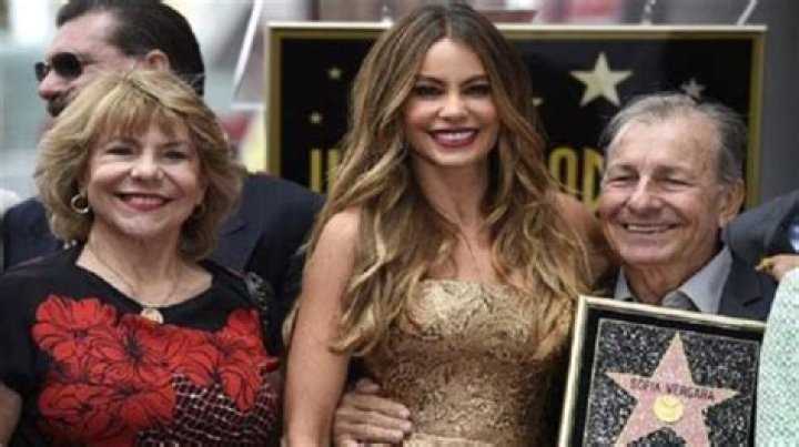 Meet Margarita Vergara Dávila de Vergara And Julio Enrique Vergara Robayo ·