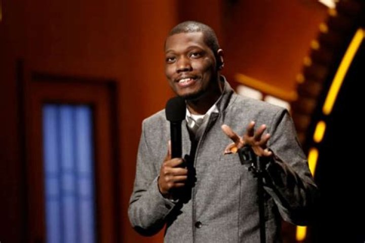 Michael Che Biography, Age, Height, Wife, Net Worth, Family