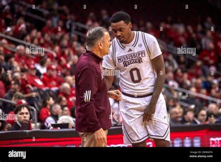 Mississippi Coach Chris Jans Wife Sheri Jans And Their Two Children ·