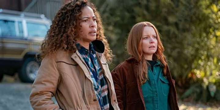 Nadia And Taissa's Journey Through Hollywood
