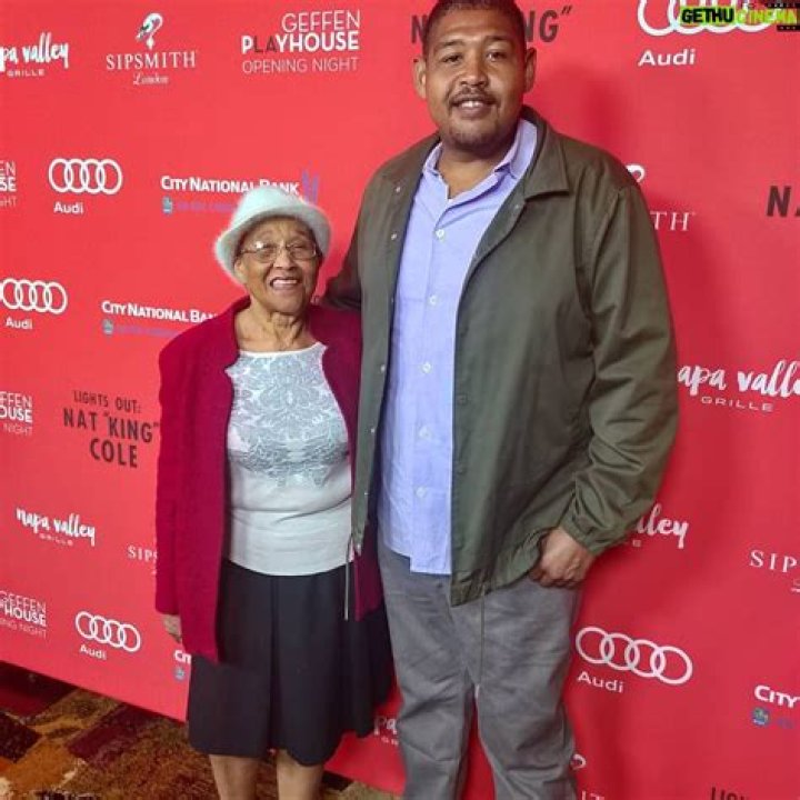 Omar Benson Miller Biography, Age, Height, Wife, Net Worth, Family