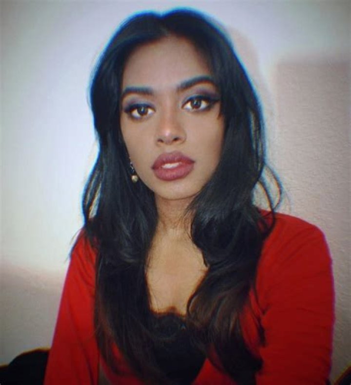 Sara Seyed Height, Weight, Net Worth, Age, Birthday, Wikipedia, Who, Nationality, Biography ·