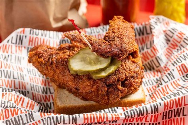 Unveiling The Secrets Of Howlin' Ray's Hot Chicken