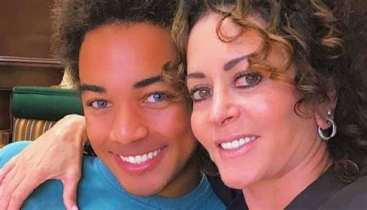 Who Are TikTok Star Christian Walker's Parents? Meet Herschel Walker And Cindy DeAngelis Grossman ·